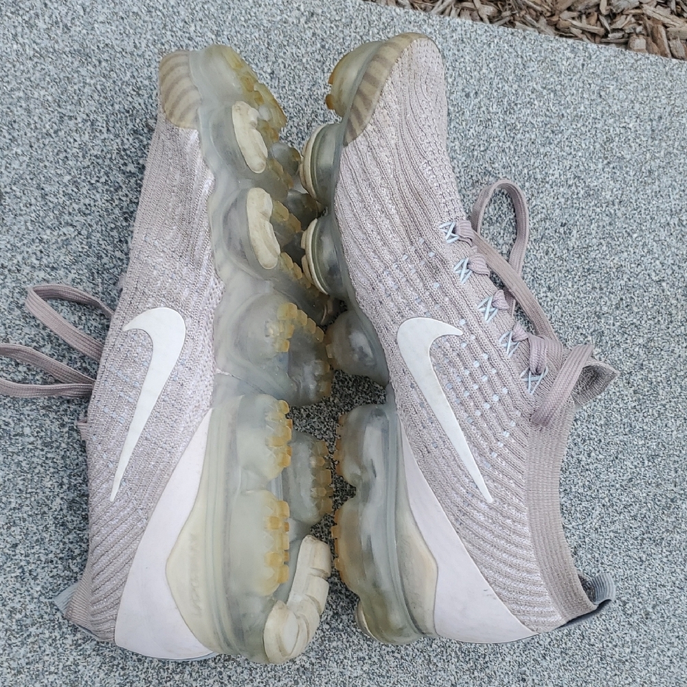 Nike Air Max Vapor Flyknit 3 Women's Gray Running Shoes - Picture 13 of 16
